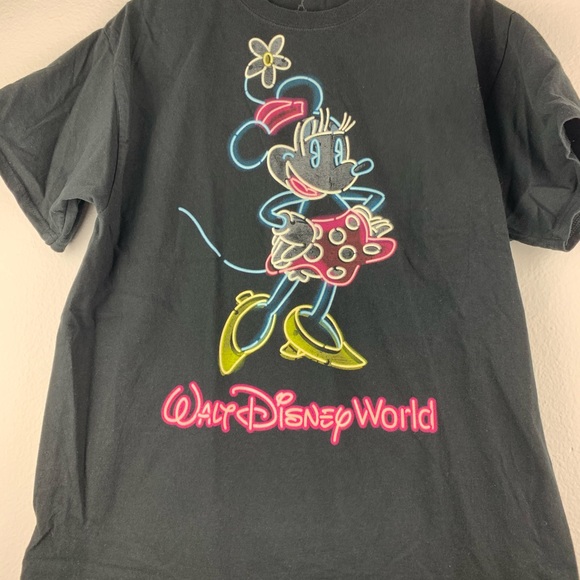 Walt Disney World Minnie Black Graphic T Shirt - Picture 2 of 5